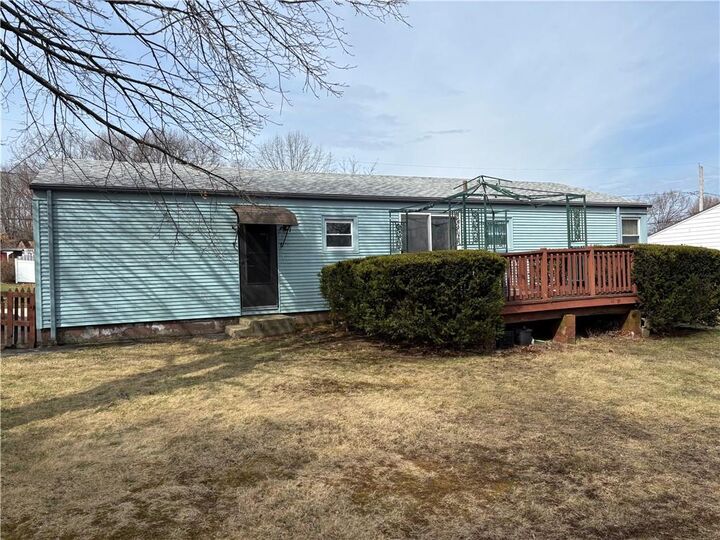 Property Photo:  46 Lake Garden Drive  RI 02920 