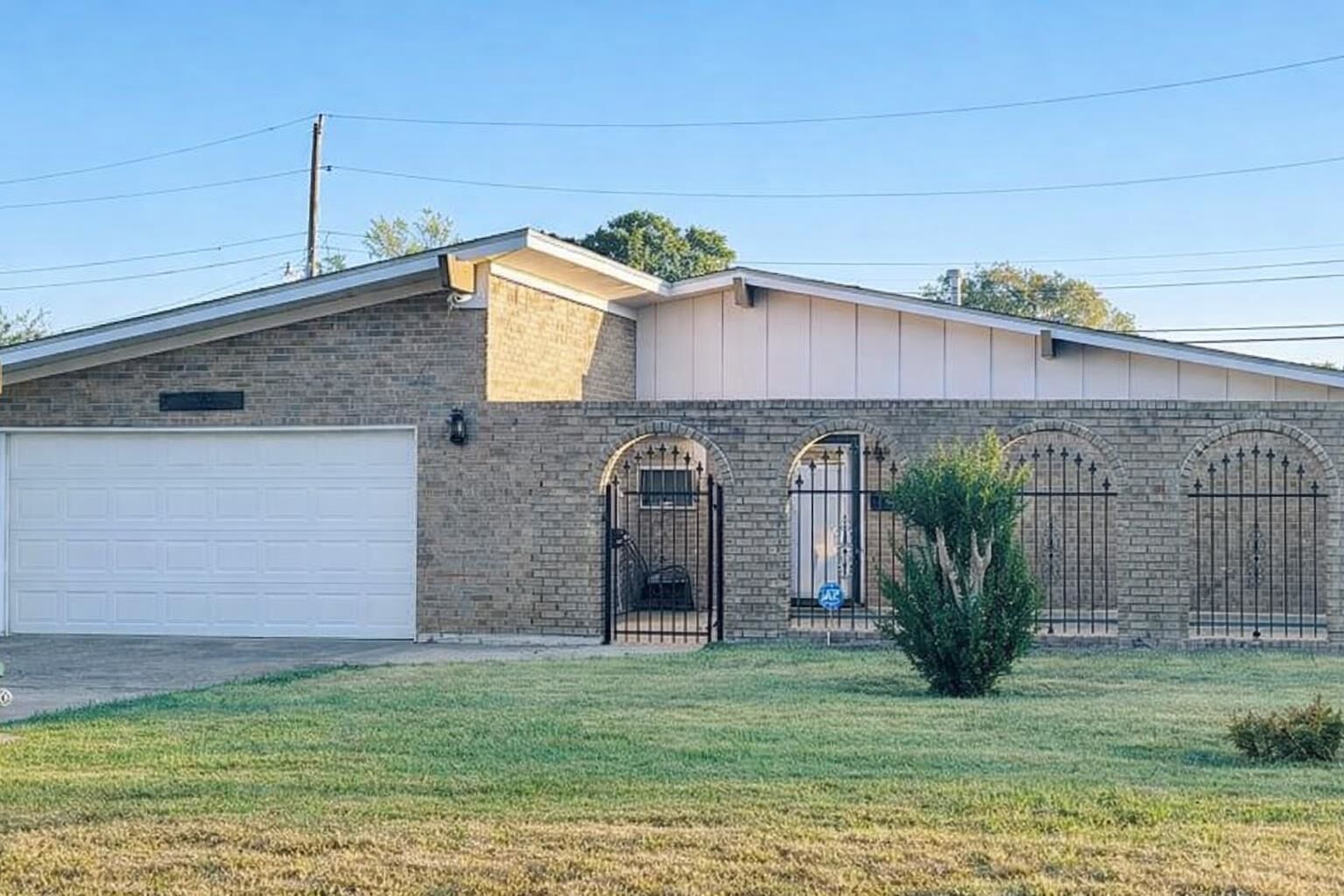 Property Photo:  1895 Lucille  TX 77705 