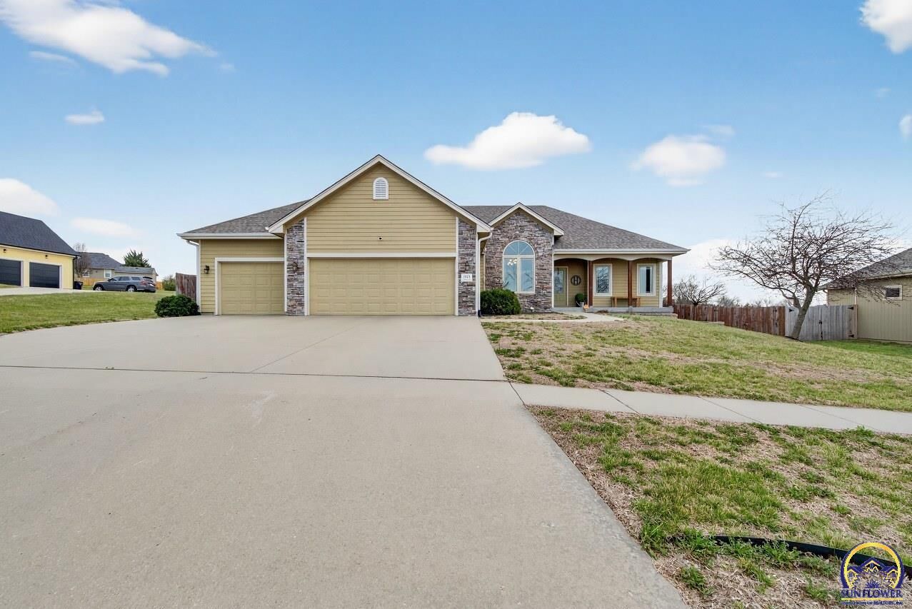 Property Photo:  4828 NW Kendall Dr  KS 66618 