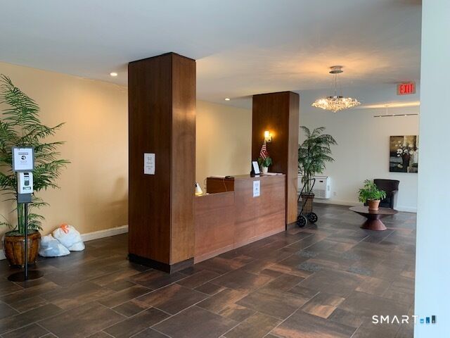 Property Photo:  50 Glenbrook Road 5G  CT 06902 
