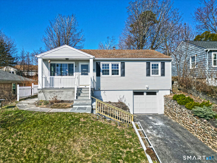 Property Photo:  110 Bellevue Avenue  CT 06516 