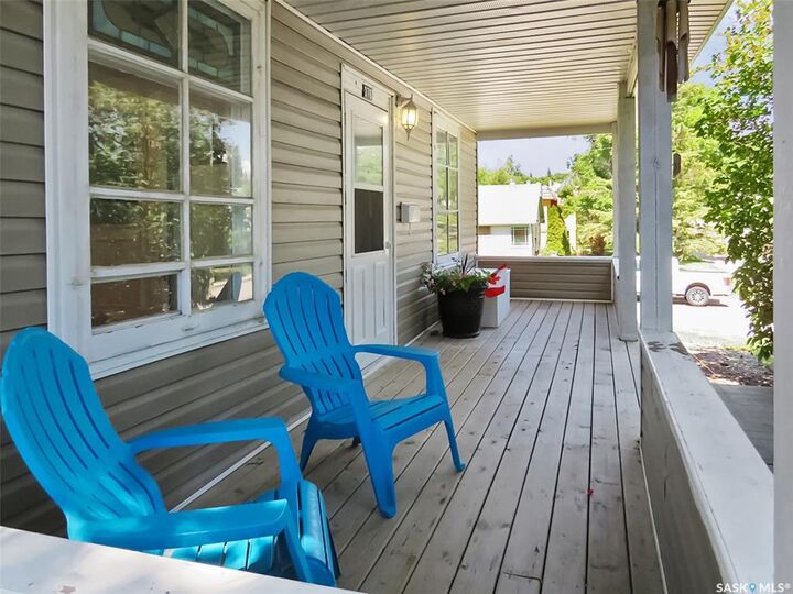 Property Photo: 376 5th Avenue NW SK S9H 0W8