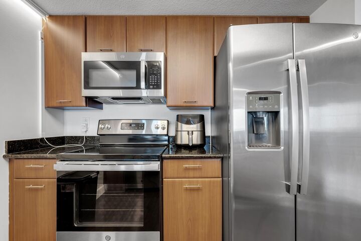 Property Photo:  300 S Duval Street 2101  FL 32301 