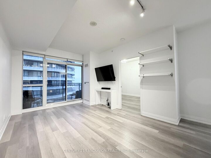 Property Photo: 85 The Donway N/A W 801 ON M3C 0L9