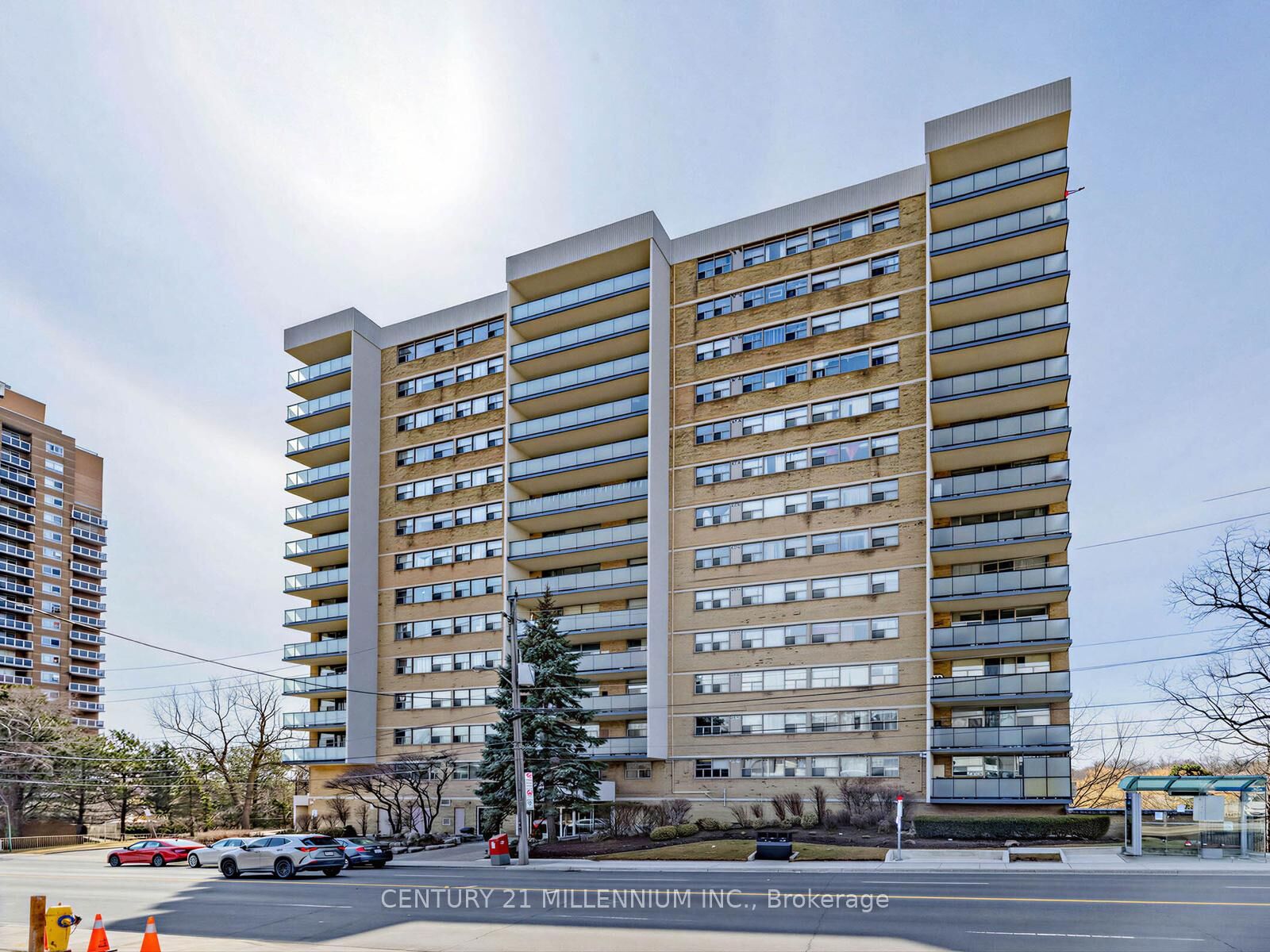 Property Photo:  2130 Weston Road 805  ON M9N 3R9 