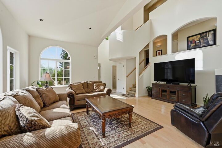 Property Photo:  321 Portofino Way  CA 95425 