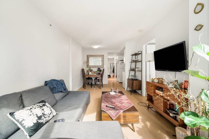 Property Photo: 555 Jervis Street 1308 BC V6E 4N1