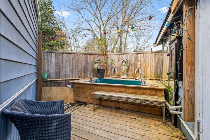 Property Photo: 145 King Edward Street 31 BC V3K 6L2