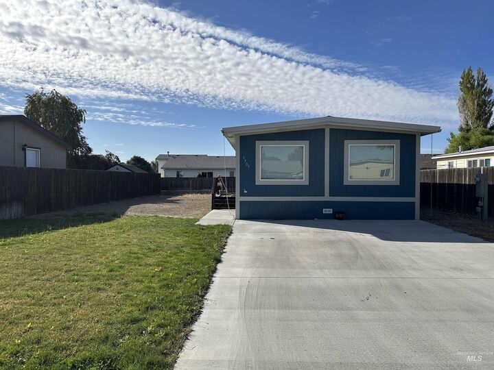 Property Photo: 1705 Windmere ID 83647