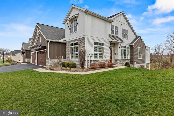 Property Photo:  798 Aurora Drive  PA 17055 