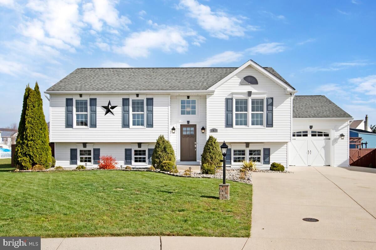 Property Photo:  6 Westview Court  MD 21788 