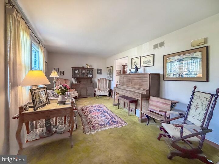 Property Photo:  1007 Dick Avenue  PA 18974 