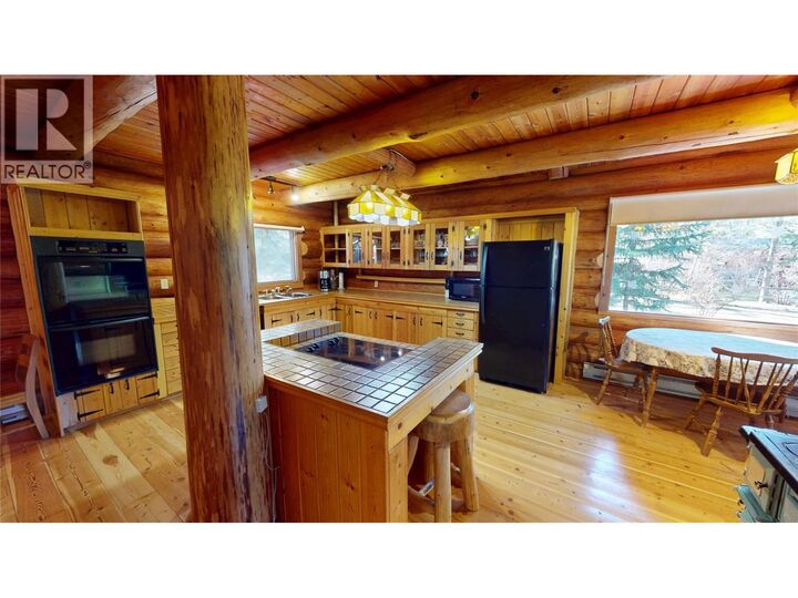 Property Photo: 4892 Ogilvey Avenue BC V0A 1L1