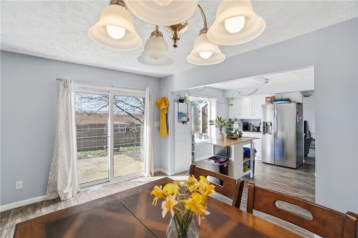 Property Photo:  4400 Knollcroft Road  OH 45426 