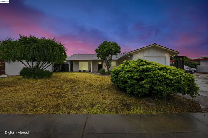 Property Photo:  4754 Hazelwood Ave  CA 94536 