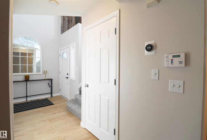 Property Photo:  82 Leyland Way  AB T7X 4P2 