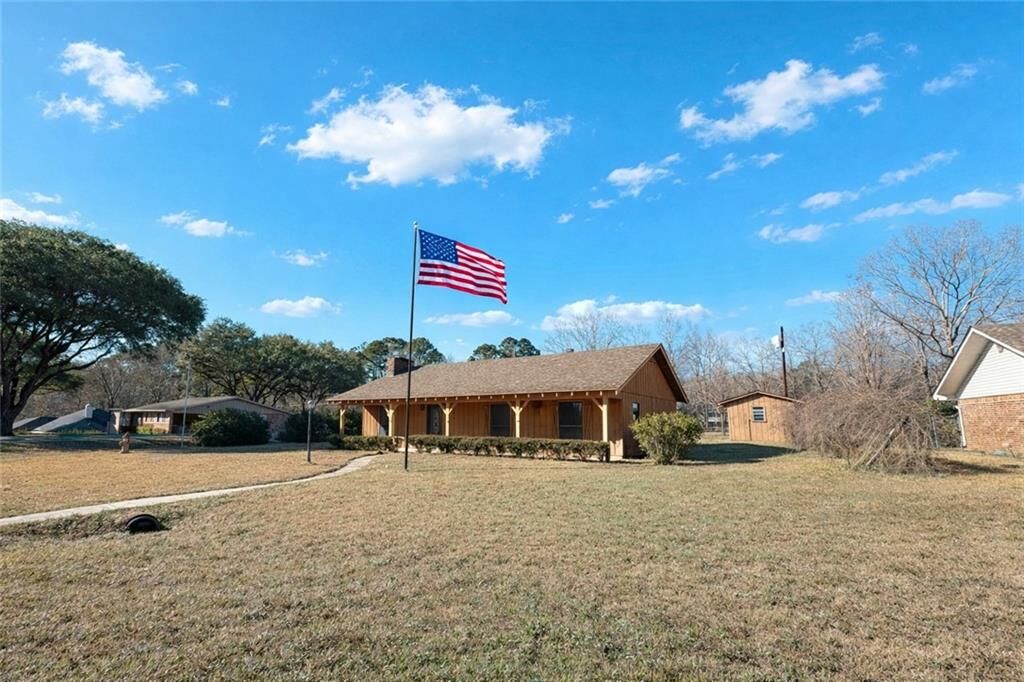 Property Photo:  248 Mosby Drive  LA 71360 