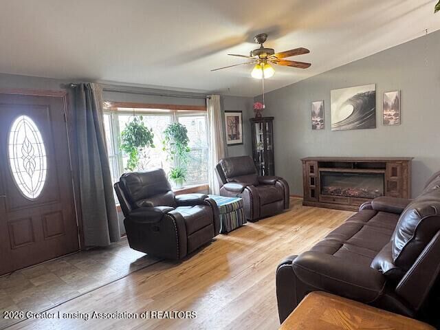 Property Photo:  2819 Aurora Drive  MI 48910 