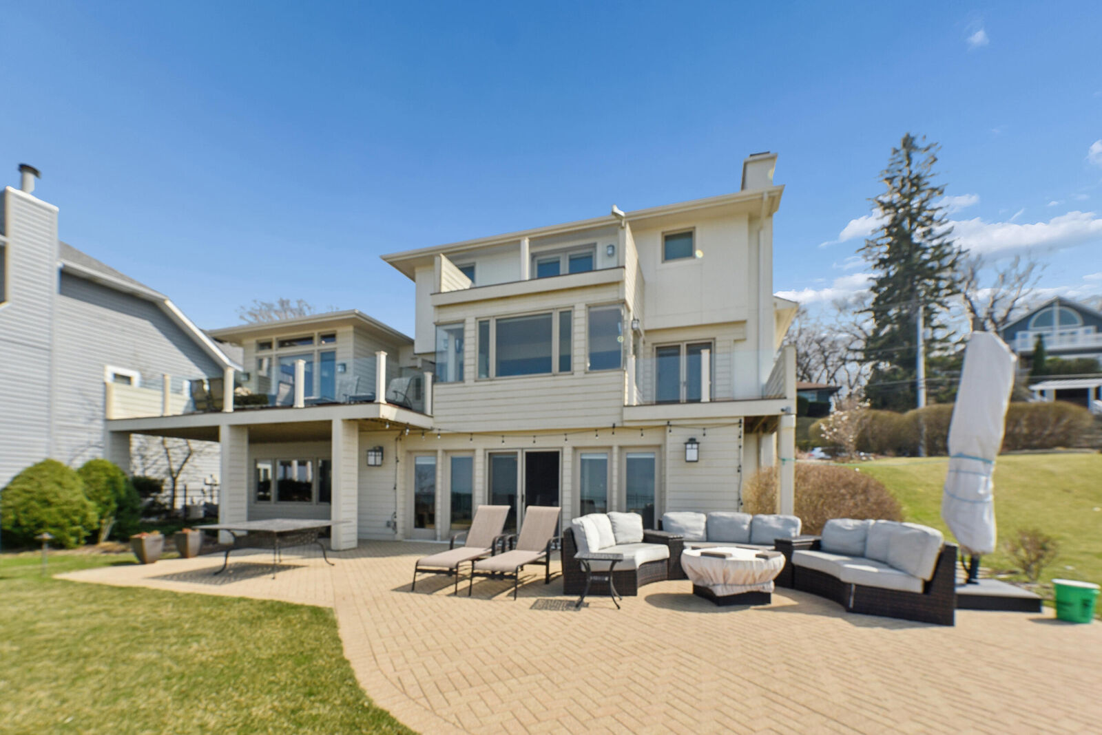 Property Photo:  2940 Lake Shore Drive  IN 46360 