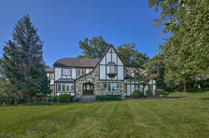 Property Photo: 16 Manor Dr NJ 07960