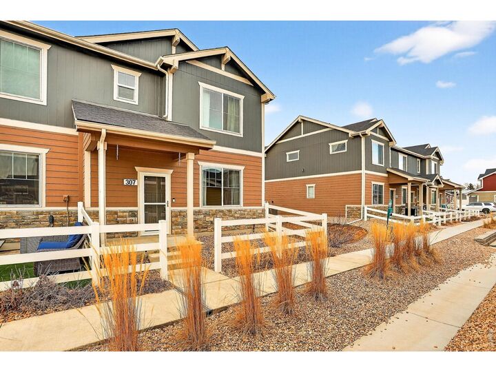 Property Photo:  307 Penguin St  CO 80534 