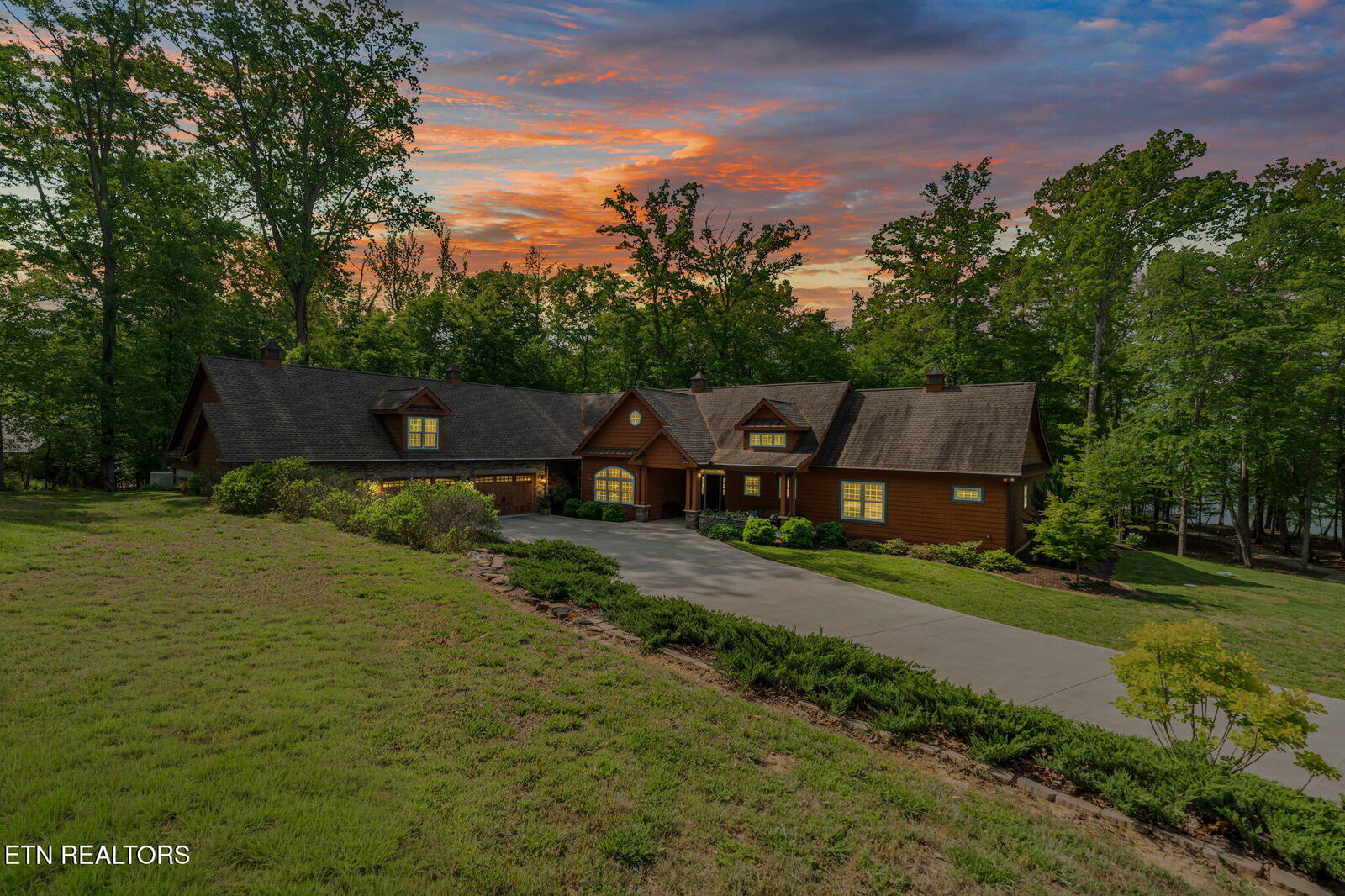 Property Photo:  1466 Eagle Furnace Rd  TN 37854 