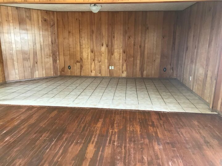 Property Photo:  2613 48th Street  TX 79413 