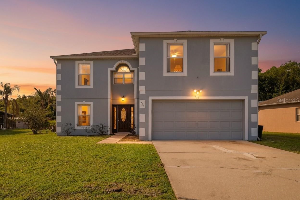 Property Photo: 206 Taranto Way FL 34758