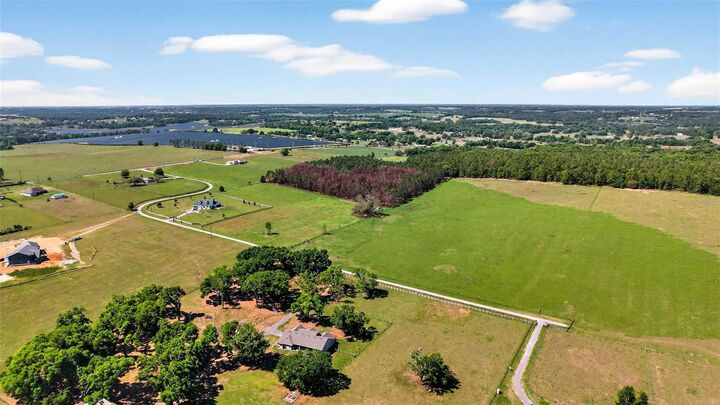 Property Photo:  0 Hilltop Horizons Place  FL 33523 