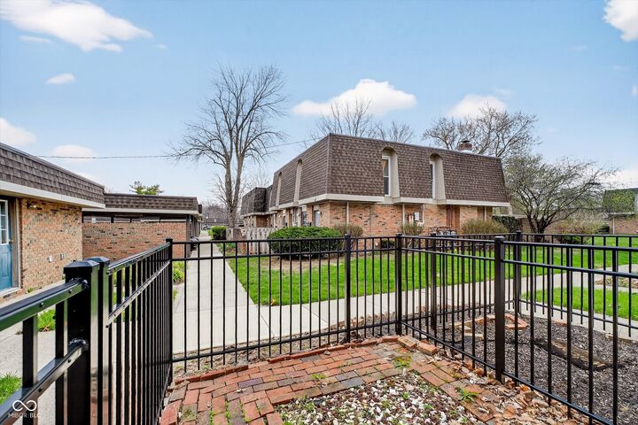 Property Photo:  7472 Countrybrook Drive  IN 46260 