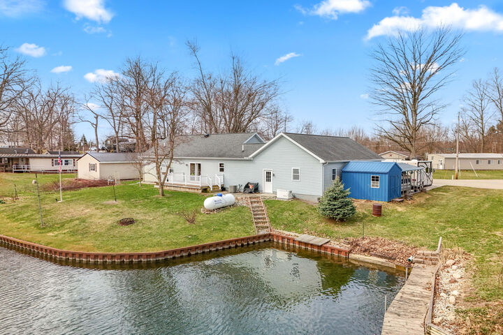 Property Photo:  6877 Rowley Drive  MI 49266 