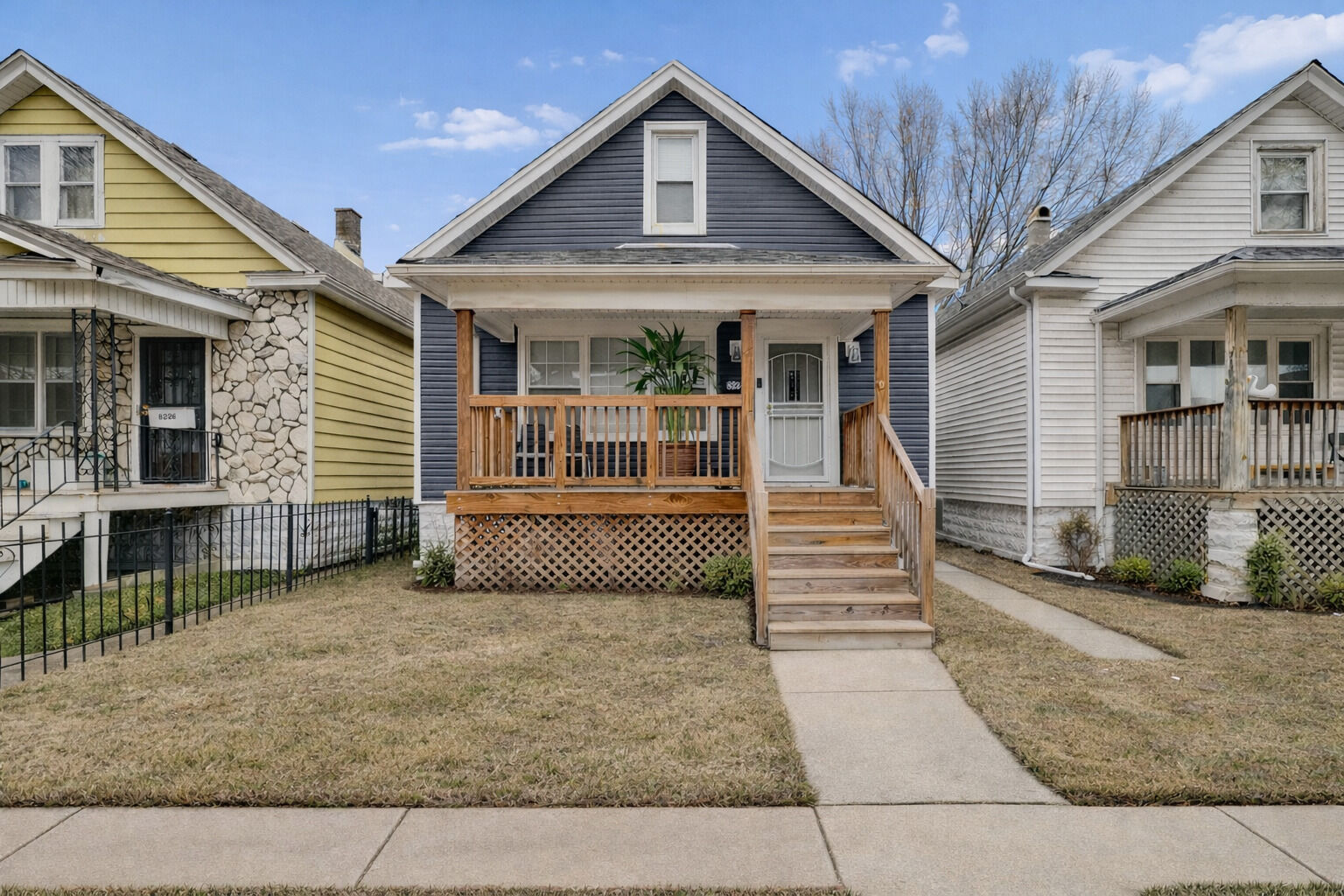 Property Photo:  8224 S Saginaw Avenue  IL 60617 