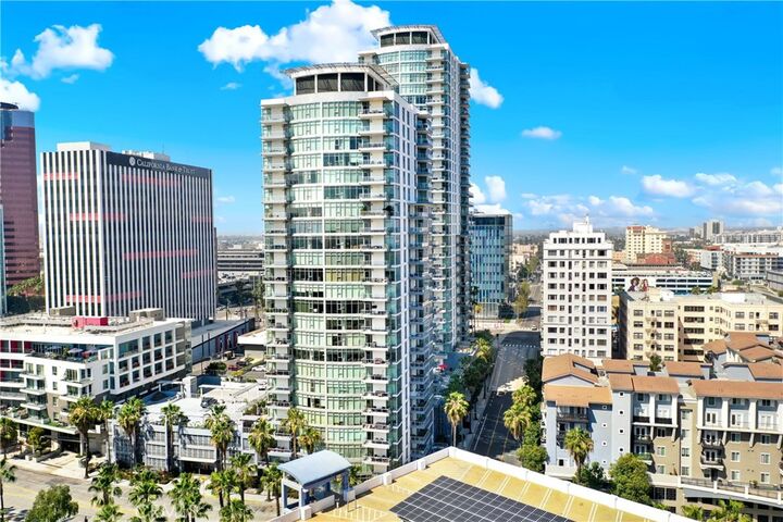 Property Photo:  411 W Seaside Way 1203  CA 90802 