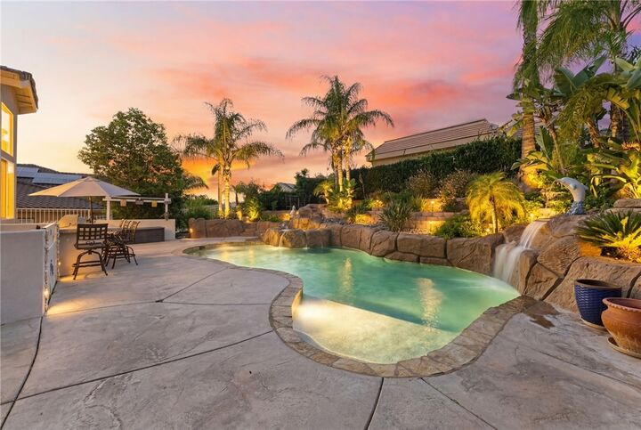 Property Photo: 30161 Buck Tail CA 92587