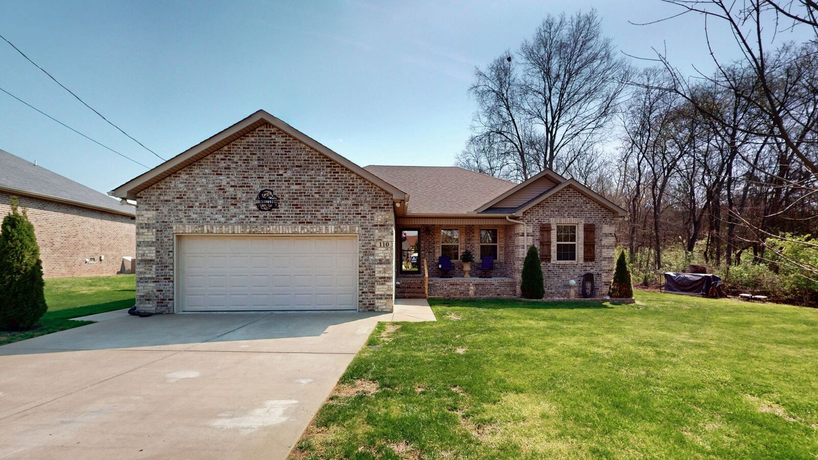 Property Photo:  110 Virginia Ct  TN 37160 