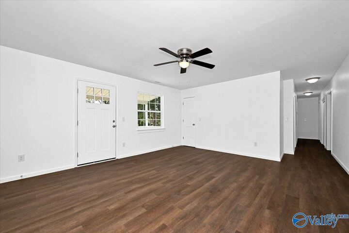 Property Photo: 181 County Road 1336 AL 35179