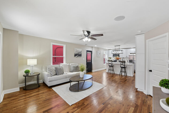 Property Photo:  209 E 8th Street  KY 41071 