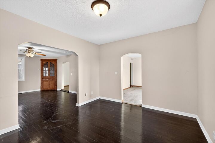 Property Photo:  5075 County Road 33  MN 55367 