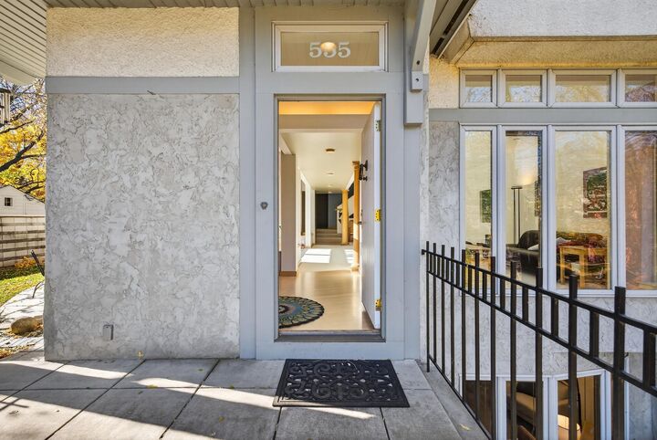 Property Photo: 555 Montcalm Place MN 55116