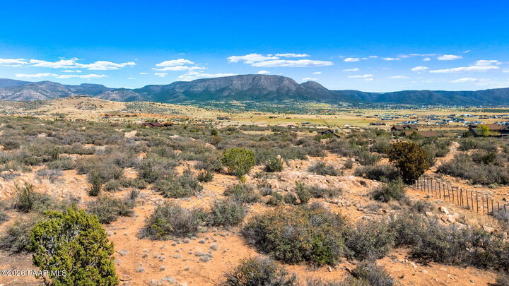 Property Photo:  00 E Contatas Way  AZ 86315 