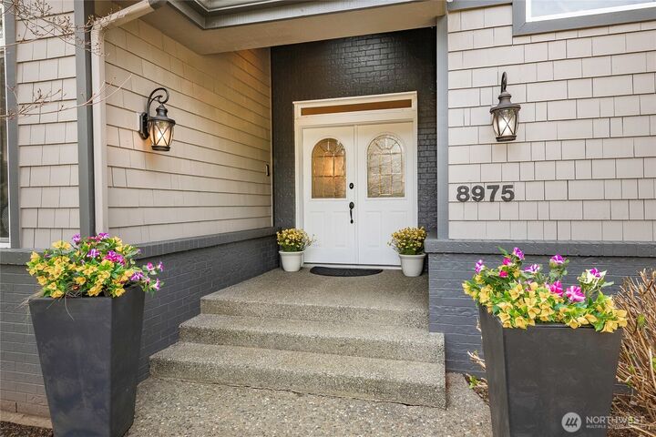 Property Photo:  8975  Snowy Owl Lane  WA 98230 