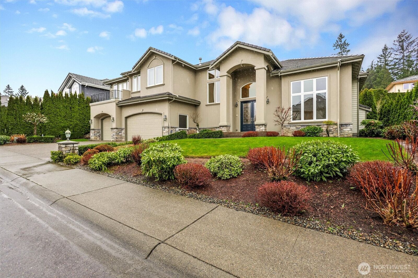 Property Photo:  8225  155th Avenue SE  WA 98059 