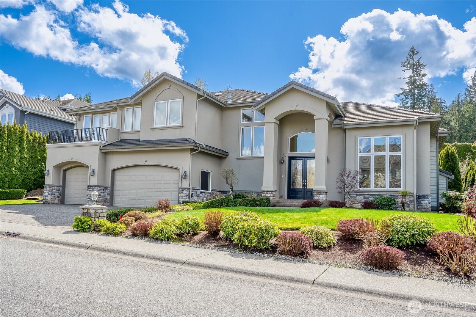 Property Photo:  8225  155th Avenue SE  WA 98059 