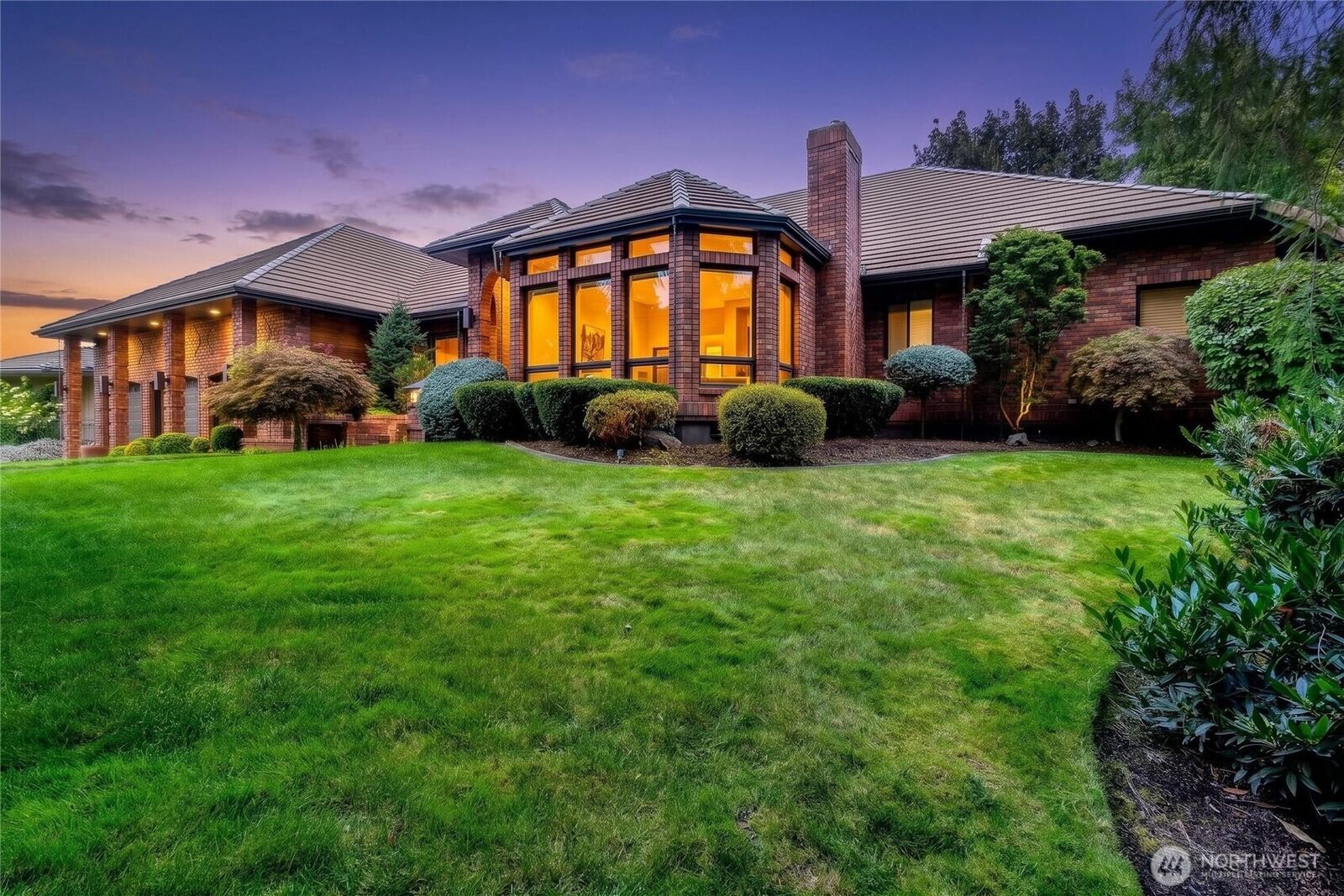 Property Photo:  2245  Crosshaven Drive  WA 99362 