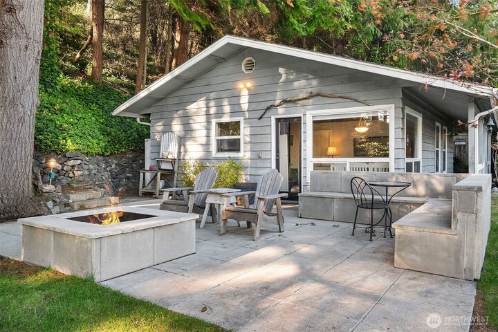 Property Photo:  6602  Cromwell Beach Drive NW  WA 98335 