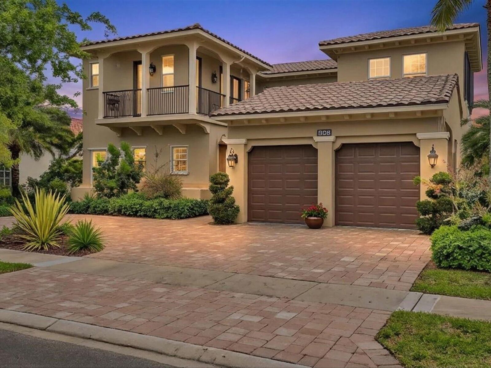 Property Photo:  10982 NW 81st Manor  FL 33076 