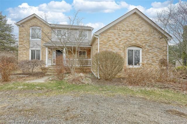 Property Photo:  1581 Old Plank Road  MI 48381 