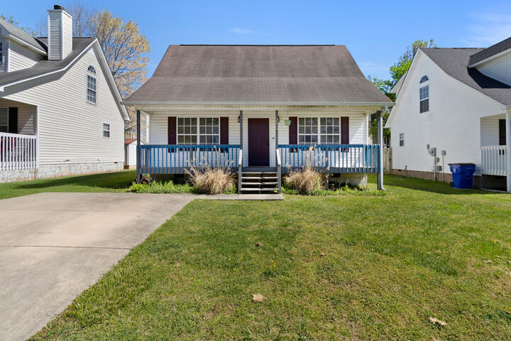 Property Photo:  3034 Holly Brook Circle NE  TN 37323 