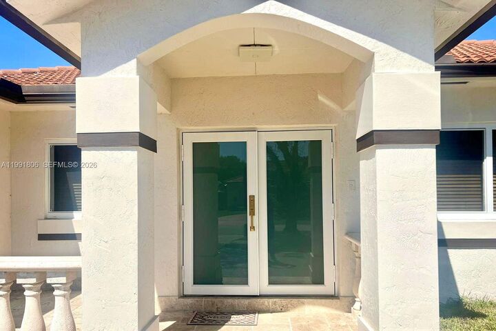 Property Photo:  8899 NW 176th Ln  FL 33018 