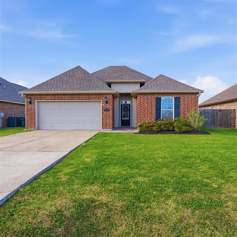 Property Photo:  2065 Orleans Run Drive  LA 70611 